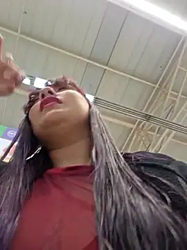 Snapshot of Blushing_Katy chatting on March 2025 11:28:02 PM Blushing Katy online show from March 2025 11:28:02 PM