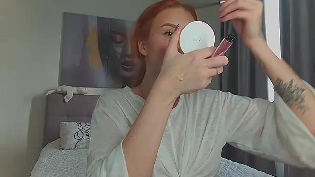 JudyWalkerr online show from September 2025 04:14:02 AM