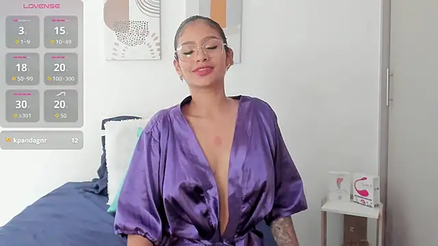 SeleneClark online show from April 2026 08:57:02 PM