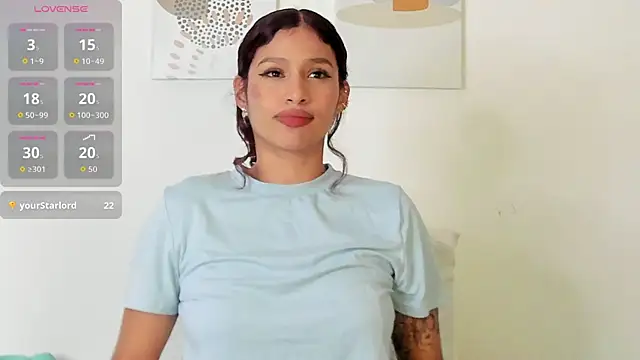 Snapshot of SeleneClark chatting on June 2026 10:34:02 PM SeleneClark online show from June 2026 10:34:02 PM