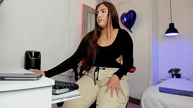 angel hardy dl online show from February 2025 12:19:02 PM