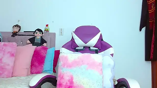 kendallsweet7 online show from September 2025 07:58:02 PM