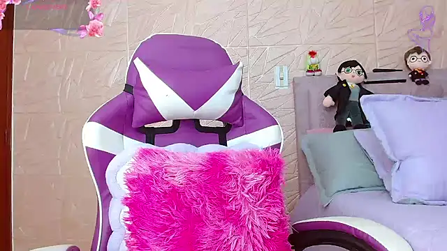 kendallsweet7 online show from October 2025 07:45:02 PM