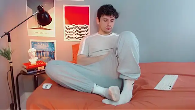 Snapshot of Elio555 chatting on September 2025 03:00:02 PM Elio555 online show from September 2025 03:00:02 PM