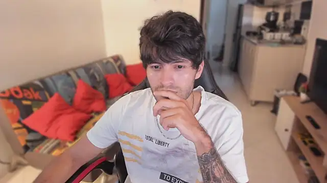 Snapshot of justin_stark7 chatting on September 2025 09:08:02 PM justin stark7 online show from September 2025 09:08:02 PM