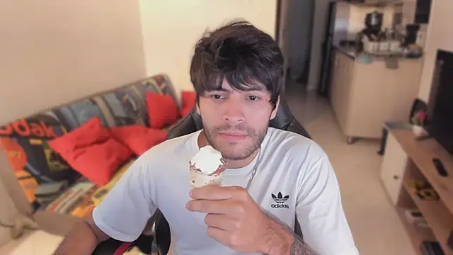 Snapshot of justin_stark7 chatting on October 2025 10:08:02 PM justin stark7 online show from October 2025 10:08:02 PM