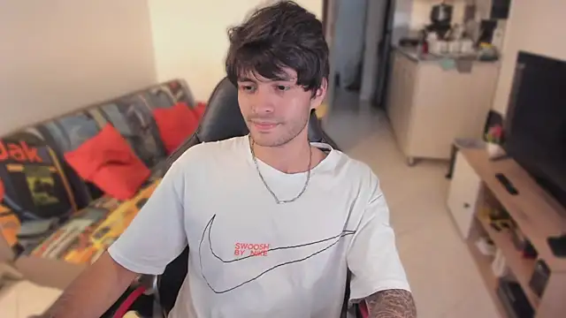 Snapshot of justin_stark7 chatting on October 2025 09:27:01 PM justin stark7 online show from October 2025 09:27:01 PM