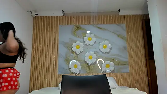 samy 19  online show from April 2026 11:05:01 AM