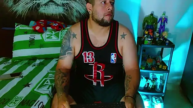 Michaell Myerss  online show from December 2025 12:56:01 PM