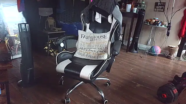 bigshh8 online show from December 2025 07:53:02 PM