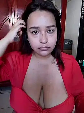 Snapshot of Angiee2001 chatting on March 2025 10:07:02 PM Angiee2001 online show from March 2025 10:07:02 PM