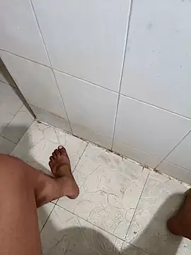 Snapshot of ayushdas7482 chatting on September 2025 01:22:02 AM ayushdas7482 online show from September 2025 01:22:02 AM