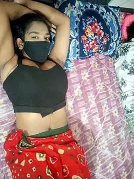 Snapshot of hottiess69 chatting on February 2026 01:12:02 PM hottiess69 online show from February 2026 01:12:02 PM