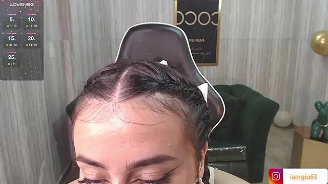 Snapshot of Georgina_1t chatting on February 2025 11:41:01 AM Georgina 1t online show from February 2025 11:41:01 AM