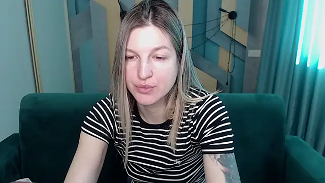 EmilyWalkeri online show from March 2026 08:10:02 AM
