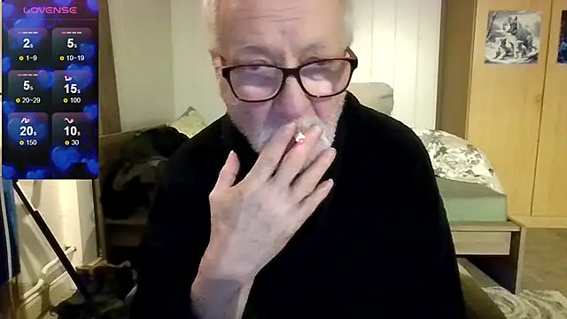 Snapshot of Sammy1660 chatting on December 2025 11:43:01 PM Sammy1660 online show from December 2025 11:43:01 PM