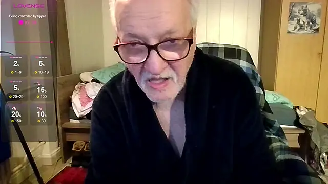 Snapshot of Sammy1660 chatting on December 2025 12:45:01 PM Sammy1660 online show from December 2025 12:45:01 PM