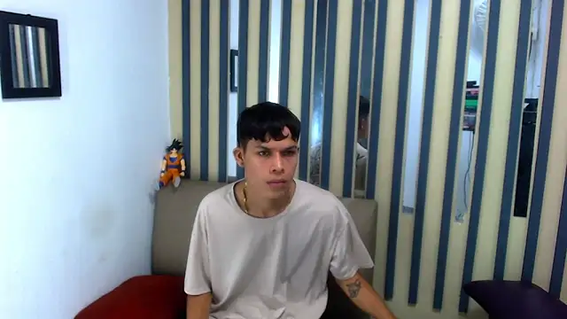 Levis Montes online show from December 2024 12:51:02 PM