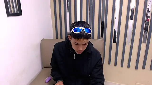 Levis Montes online show from January 2025 12:11:02 PM