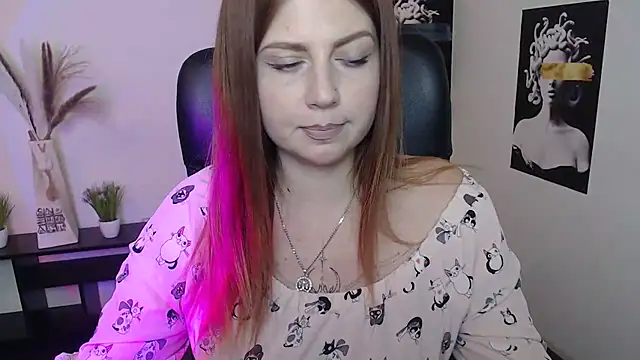 Lizzy Love online show from March 2025 08:00:02 PM