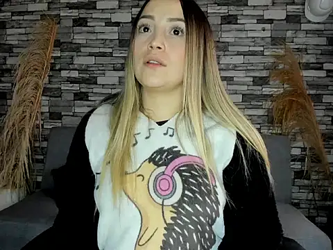 cindy love2 online show from October 2025 07:45:02 PM