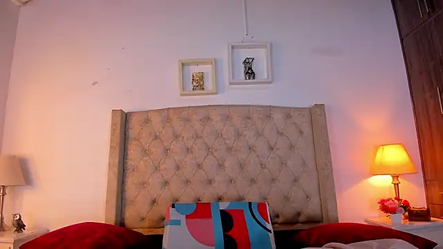 Snapshot of allisson_m chatting on February 2026 12:06:02 PM allisson m online show from February 2026 12:06:02 PM