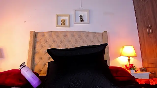 Snapshot of allisson_m chatting on March 2026 12:09:01 PM allisson m online show from March 2026 12:09:01 PM