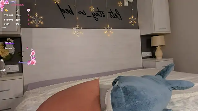 Snapshot of willow_fox chatting on February 2025 08:58:02 PM willow fox online show from February 2025 08:58:02 PM