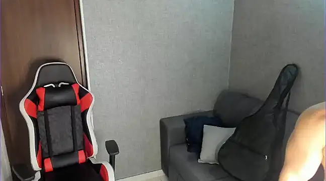 Snapshot of Ricardogo19 chatting on January 2025 03:08:02 AM Ricardogo19 online show from January 2025 03:08:02 AM