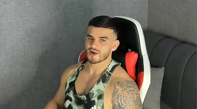 Snapshot of Ricardogo19 chatting on January 2025 12:06:02 AM Ricardogo19 online show from January 2025 12:06:02 AM