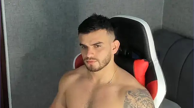 Snapshot of Ricardogo19 chatting on January 2025 10:22:02 PM Ricardogo19 online show from January 2025 10:22:02 PM