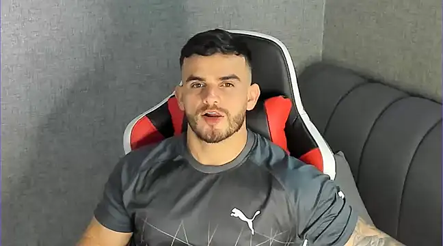 Snapshot of Ricardogo19 chatting on January 2025 01:47:02 PM Ricardogo19 online show from January 2025 01:47:02 PM