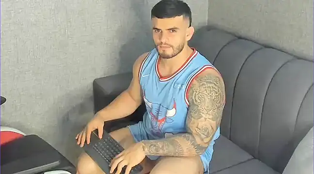 Snapshot of Ricardogo19 chatting on January 2025 06:26:01 AM Ricardogo19 online show from January 2025 06:26:01 AM