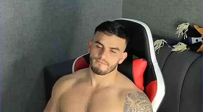 Snapshot of Ricardogo19 chatting on January 2025 03:09:02 AM Ricardogo19 online show from January 2025 03:09:02 AM