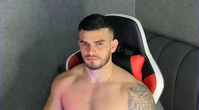 Snapshot of Ricardogo19 chatting on January 2025 10:50:01 PM Ricardogo19 online show from January 2025 10:50:01 PM