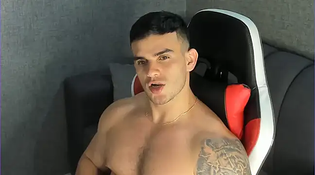 Snapshot of Ricardogo19 chatting on February 2025 05:21:02 AM Ricardogo19 online show from February 2025 05:21:02 AM