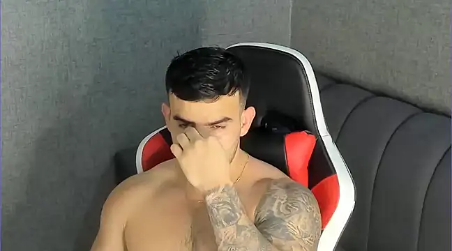 Snapshot of Ricardogo19 chatting on February 2025 01:09:01 AM Ricardogo19 online show from February 2025 01:09:01 AM