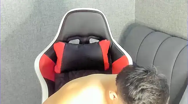 Snapshot of Ricardogo19 chatting on February 2025 12:13:01 AM Ricardogo19 online show from February 2025 12:13:01 AM