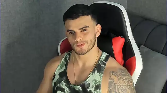 Snapshot of Ricardogo19 chatting on February 2025 11:25:02 PM Ricardogo19 online show from February 2025 11:25:02 PM