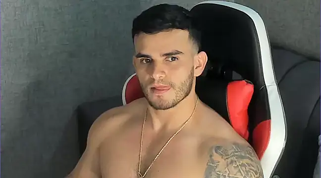 Snapshot of Ricardogo19 chatting on February 2025 03:01:02 AM Ricardogo19 online show from February 2025 03:01:02 AM