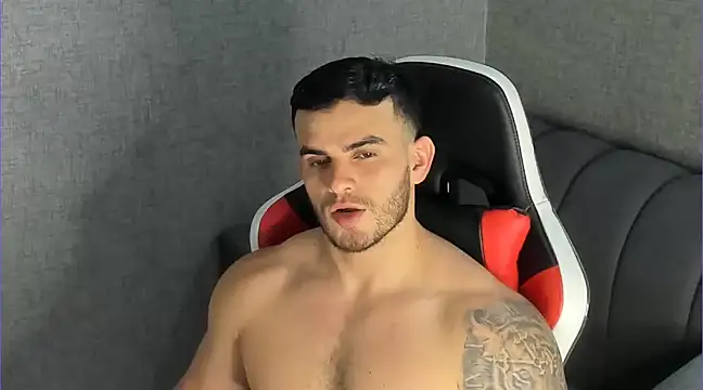 Snapshot of Ricardogo19 chatting on February 2025 09:42:02 PM Ricardogo19 online show from February 2025 09:42:02 PM