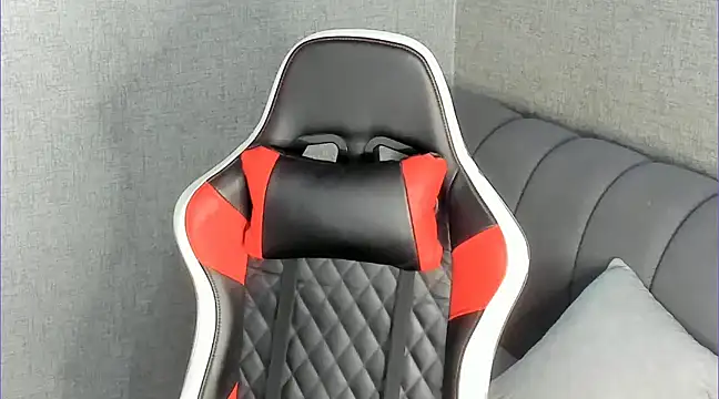 Snapshot of Ricardogo19 chatting on February 2025 07:19:02 PM Ricardogo19 online show from February 2025 07:19:02 PM