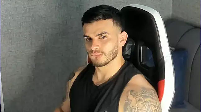 Snapshot of Ricardogo19 chatting on March 2025 11:03:02 PM Ricardogo19 online show from March 2025 11:03:02 PM