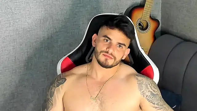 Snapshot of Ricardogo19 chatting on September 2025 10:32:02 PM Ricardogo19 online show from September 2025 10:32:02 PM