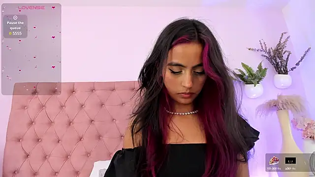 Snapshot of emily_bank chatting on March 2025 08:29:02 PM emily bank online show from March 2025 08:29:02 PM