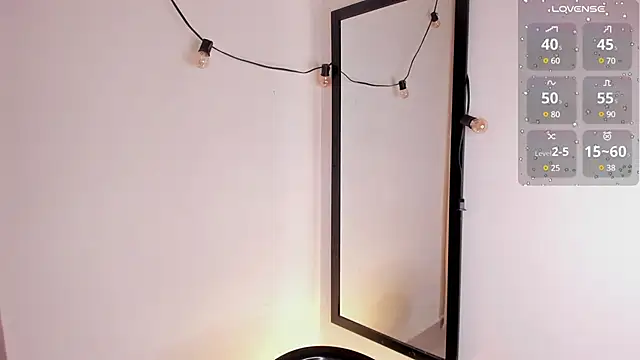 Agatha Vixen online show from January 2025 06:20:02 PM