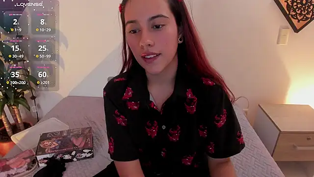 Agatha Vixen online show from February 2025 06:27:02 PM