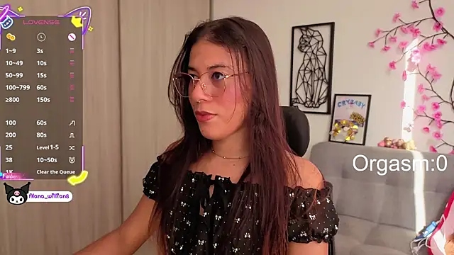 1Alana W online show from June 2026 12:48:02 PM