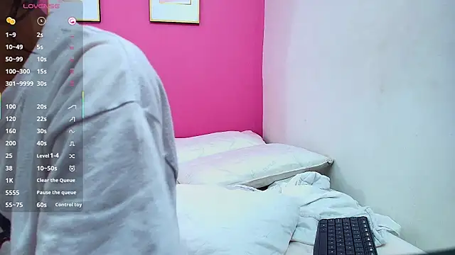 yourcuteneighbourr online show from March 2025 03:08:01 AM