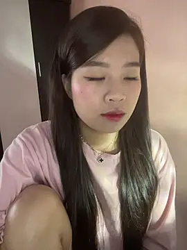 Snapshot of Bae1103 chatting on February 2026 03:05:01 AM Bae1103 online show from February 2026 03:05:01 AM